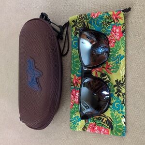 Maui Jim Road Trip Sunglasses Gray/Black Tortoise w/ Maui Rose Polarized Lenses